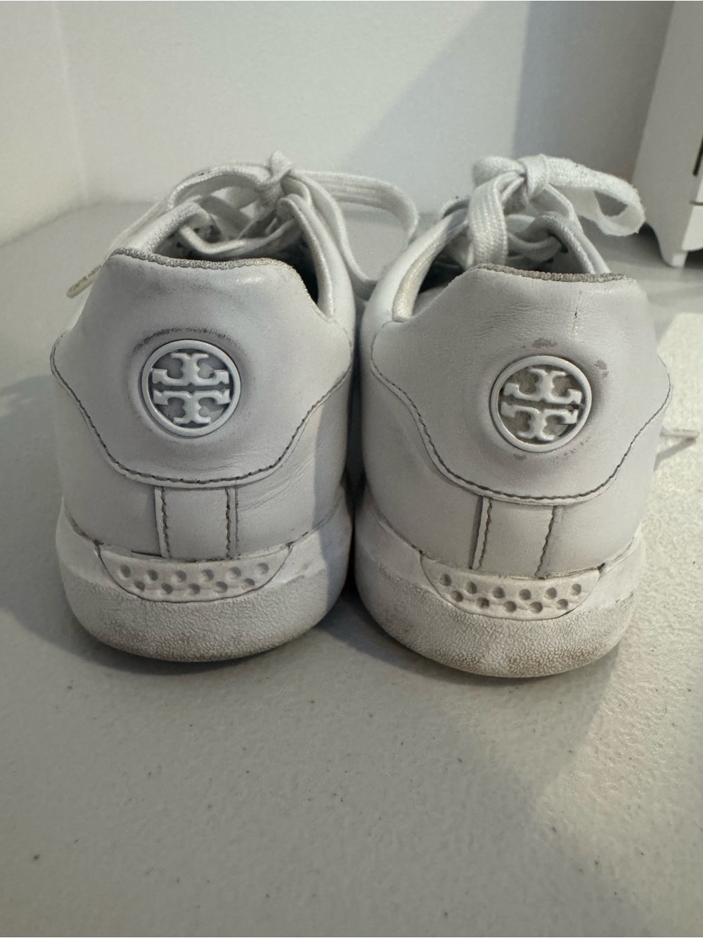 Tory Burch Howell Court White Leather Sneakers 7